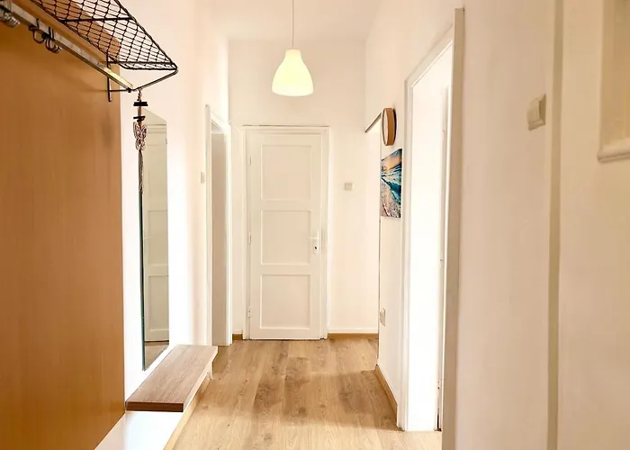 Prime 27 - 2br With Free Parking Апартаменты