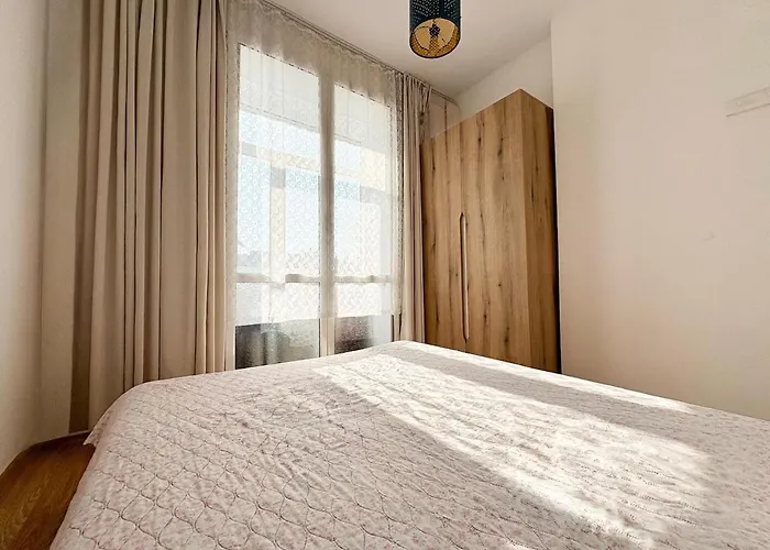 Апартаменты Prime 27 - 2br With Free Parking *