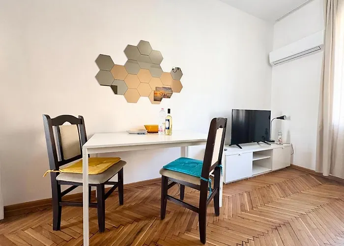 Апартаменты Prime 27 - 2br With Free Parking